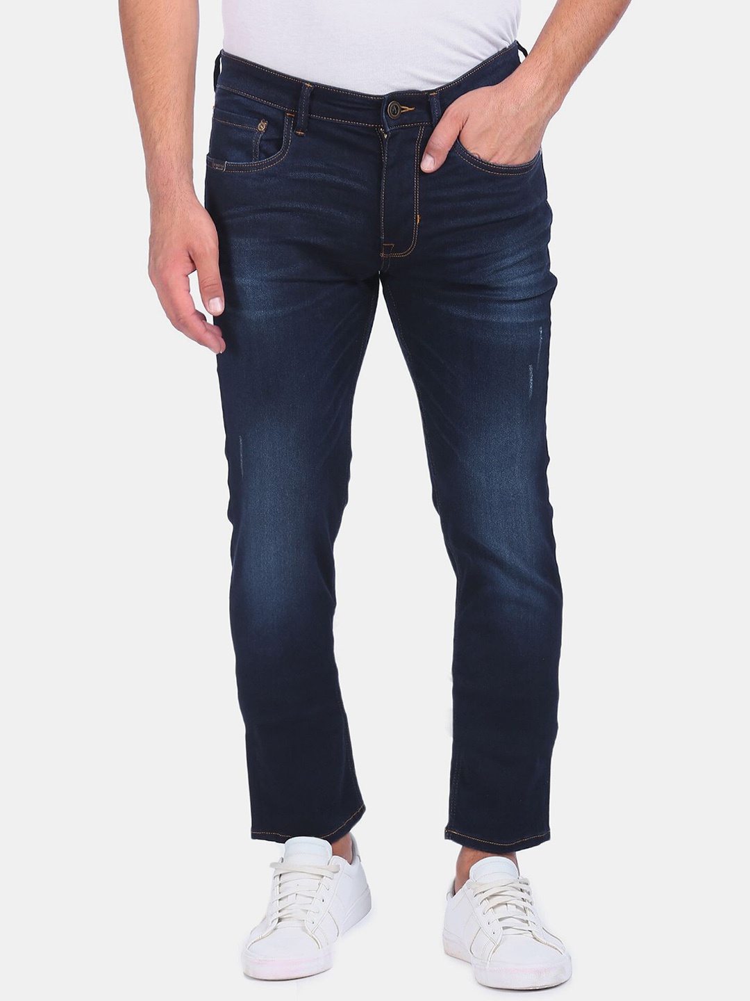 

Arrow Sport Men Blue Mid Rise Slim Fit Light Fade Jeans