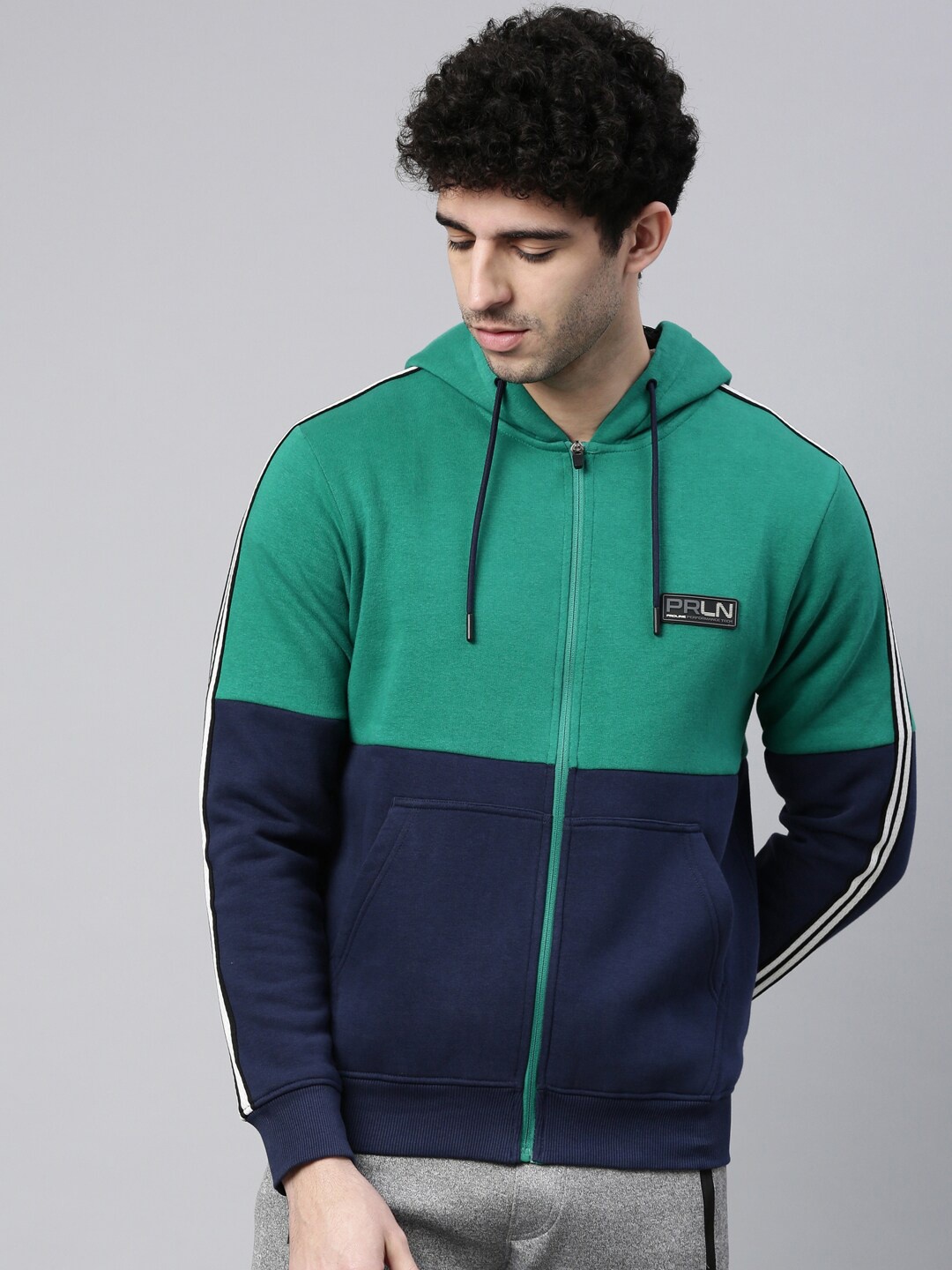 

Proline Active Men Green Colourblocked Sweatshirt