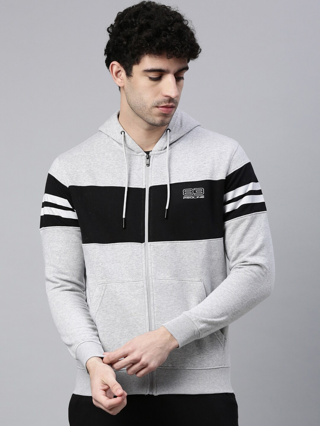 

Proline Active Men Grey Colourblocked Hooded Sweatshirt