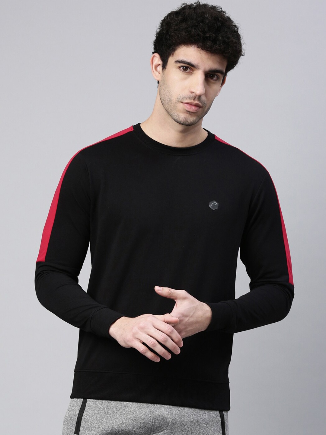 

Proline Active Men Black Solid Sweatshirt