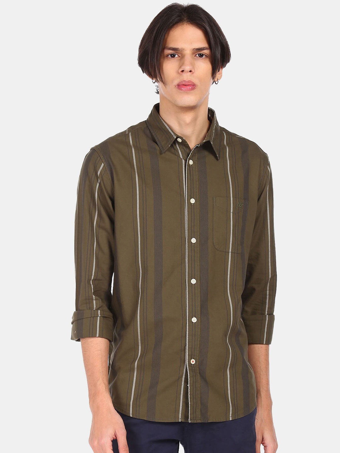 

Aeropostale Men Green Striped Cotton Casual Shirt