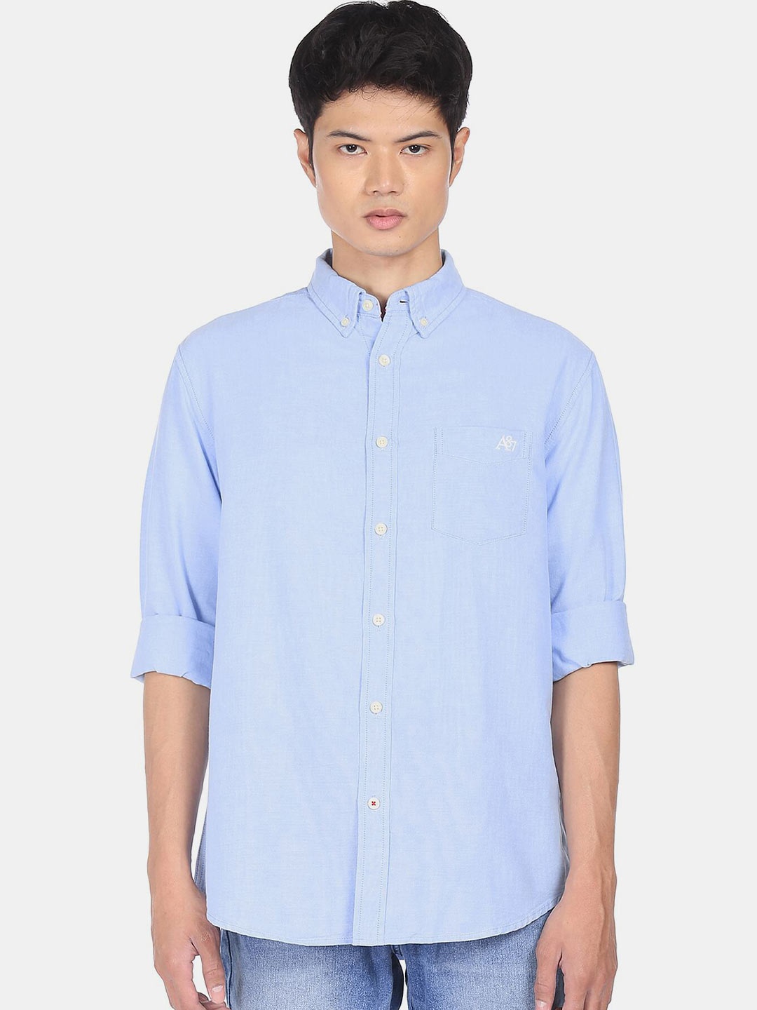 

Aeropostale Men Blue Solid Regular Fit Casual Shirt