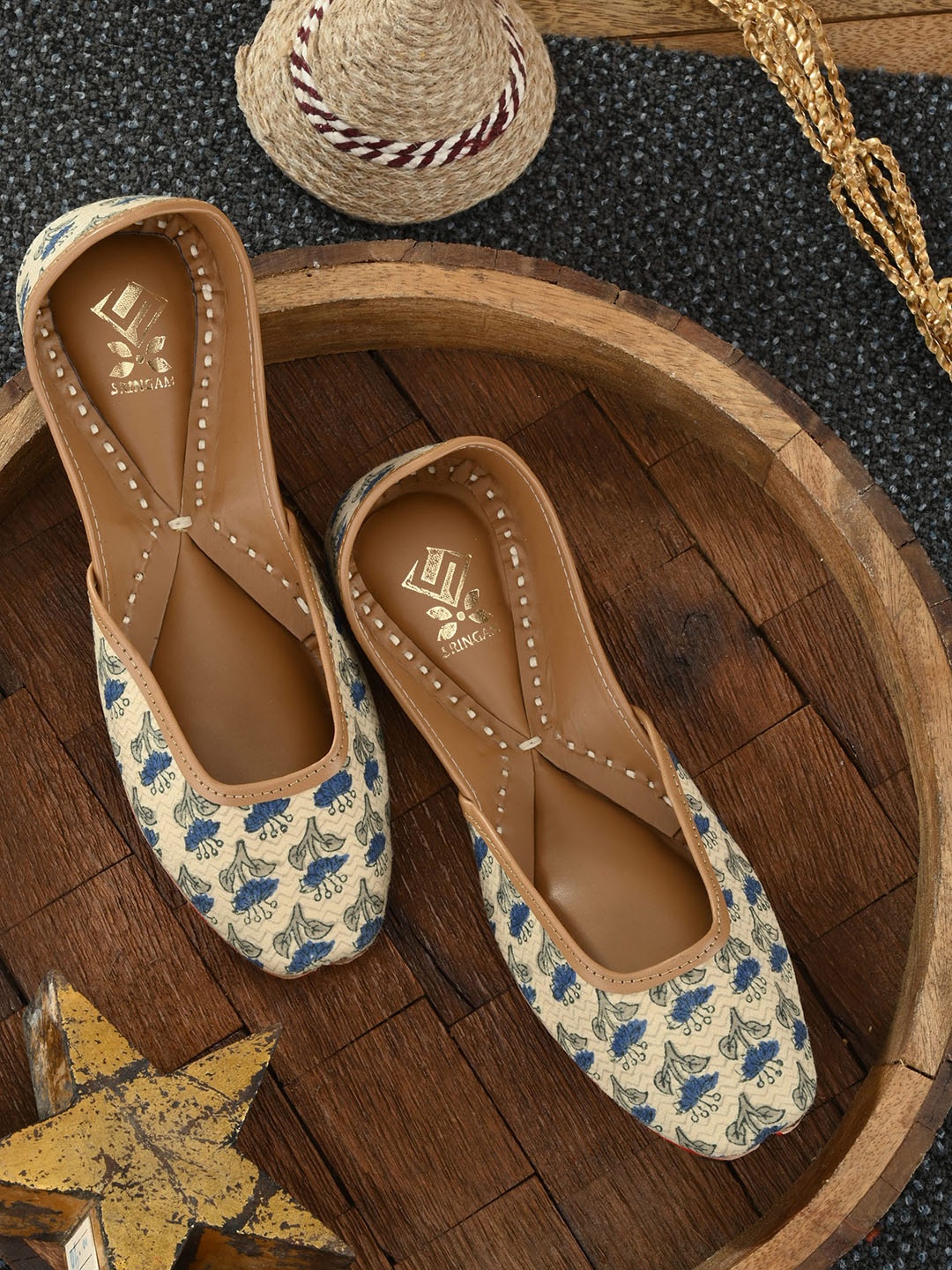 

Sringam Women Cream-Coloured Printed Ethnic Mojaris Flats