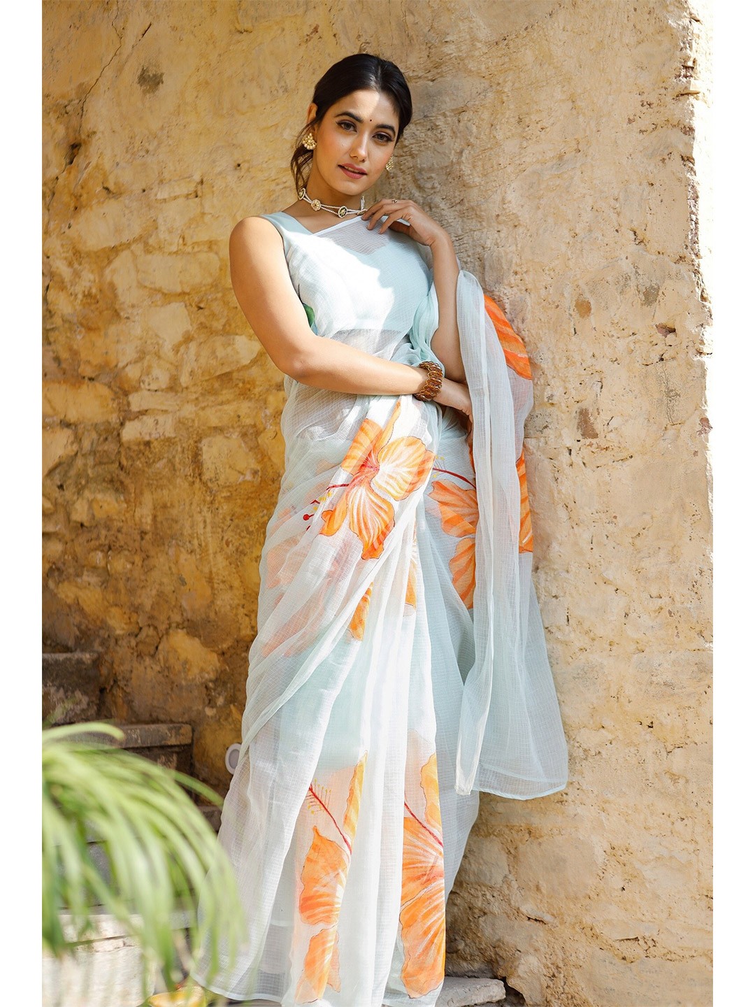 

PHEETA Sea Green & Orange Floral Pure Cotton Saree