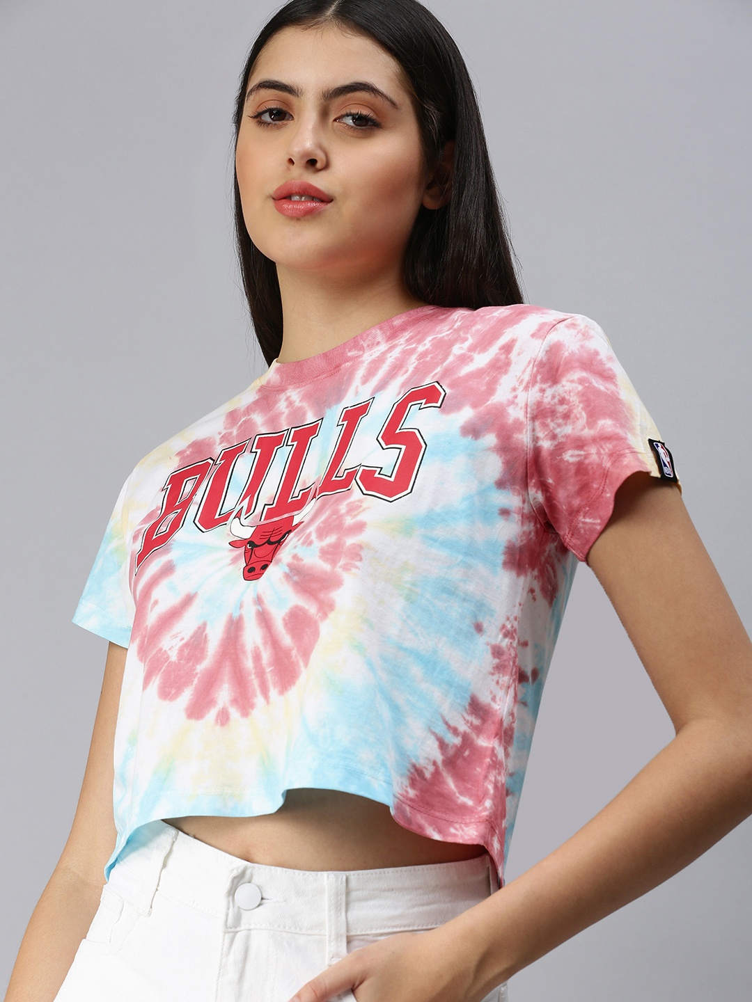 

NBA Women Pink & Blue Bulls Tie & Dye Pure Cotton Crop T-shirt