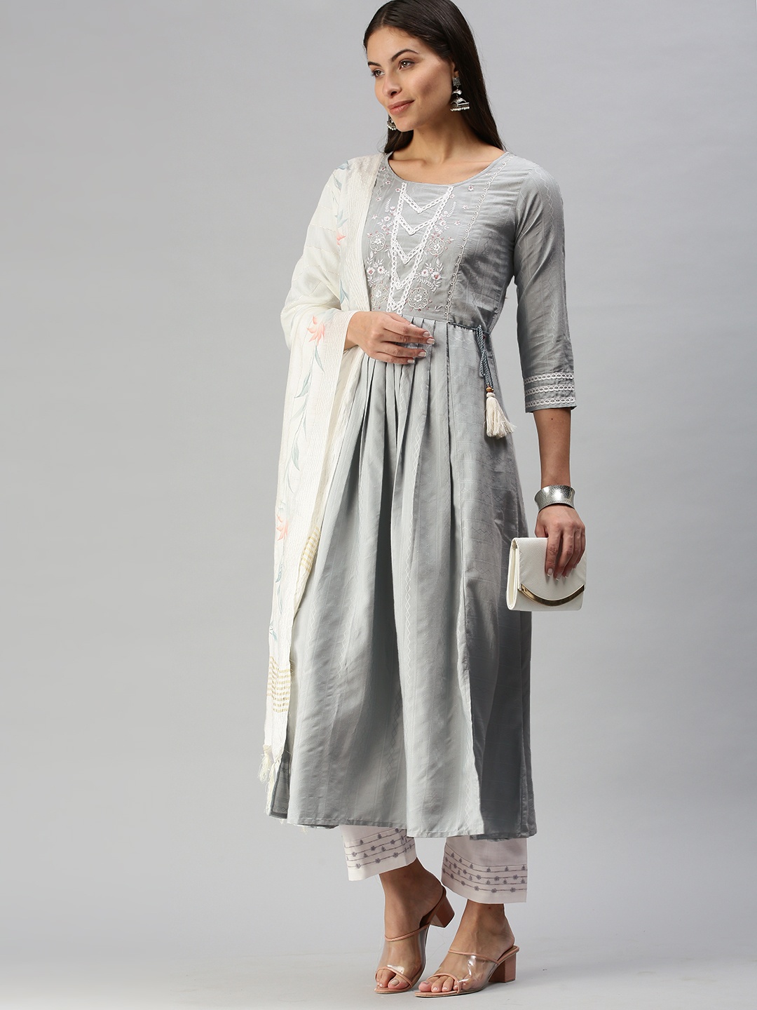 

SheWill Women Grey Floral Embroidered Pleated Sequinned Kurta with Trousers & With Dupatta