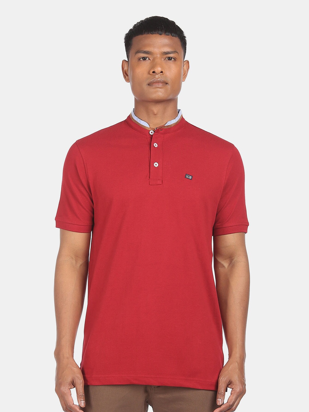 

Arrow Sport Men Red Pure Cotton Mandarin Collar T-shirt