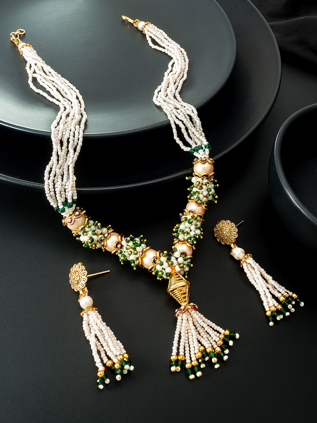 

aadita White Gold Plated Beaded Jewellery Set