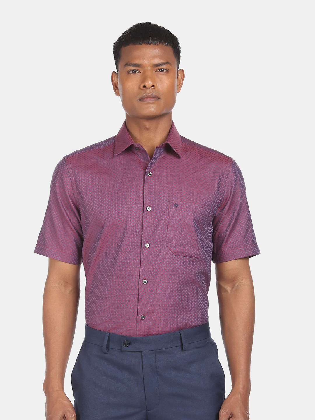 

Arrow Men Red Micro Checks Checked Casual Shirt