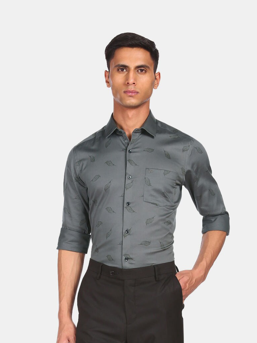 

Arrow Men Grey Slim Fit Floral Printed Casual Shirt
