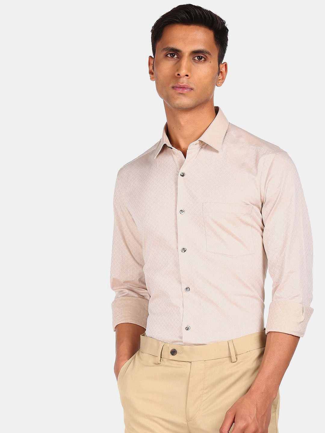 

Arrow Men Beige Slim Fit Cotton Formal Shirt
