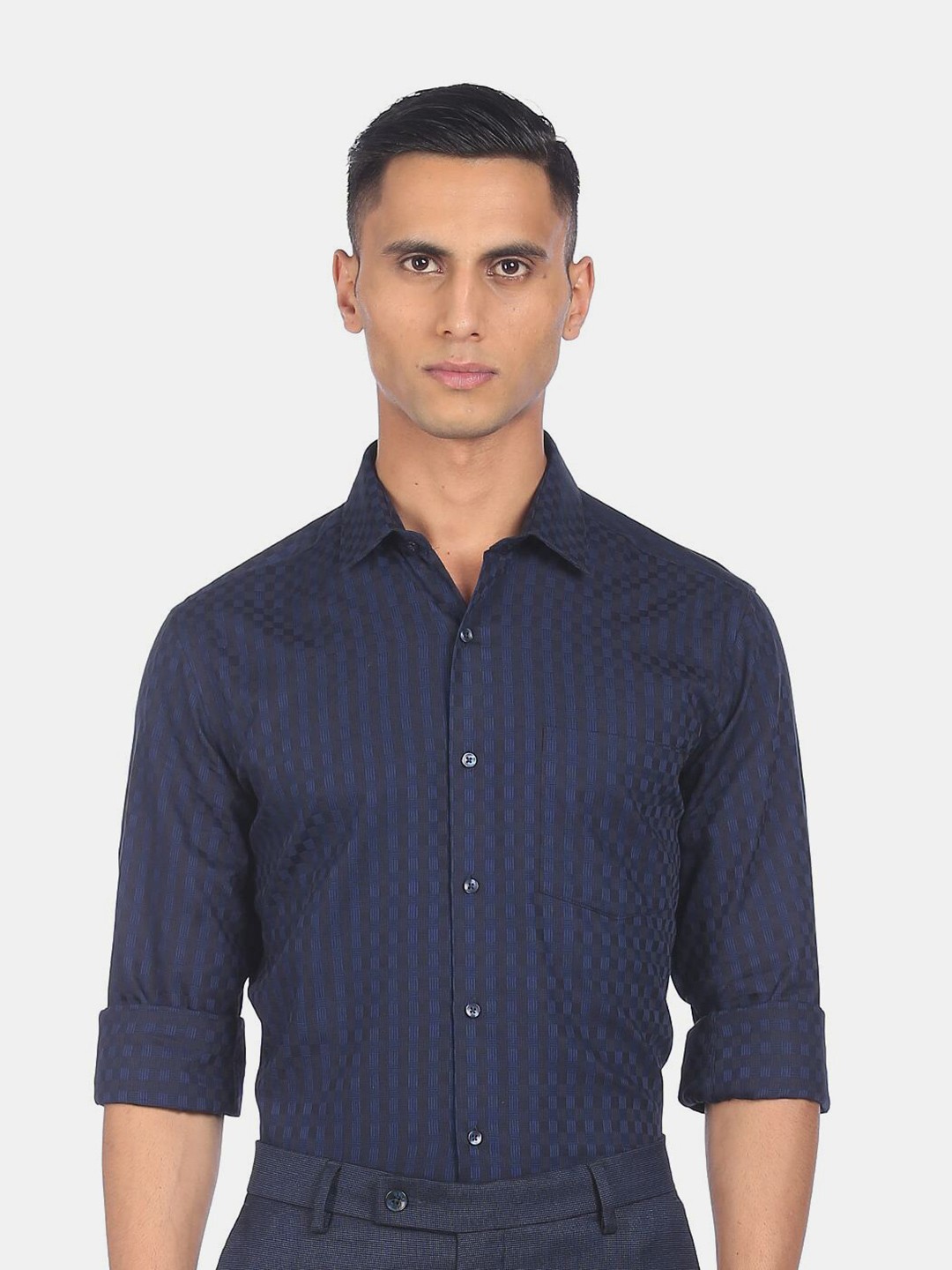 

Arrow Men Blue Slim Fit Striped Cotton Formal Shirt