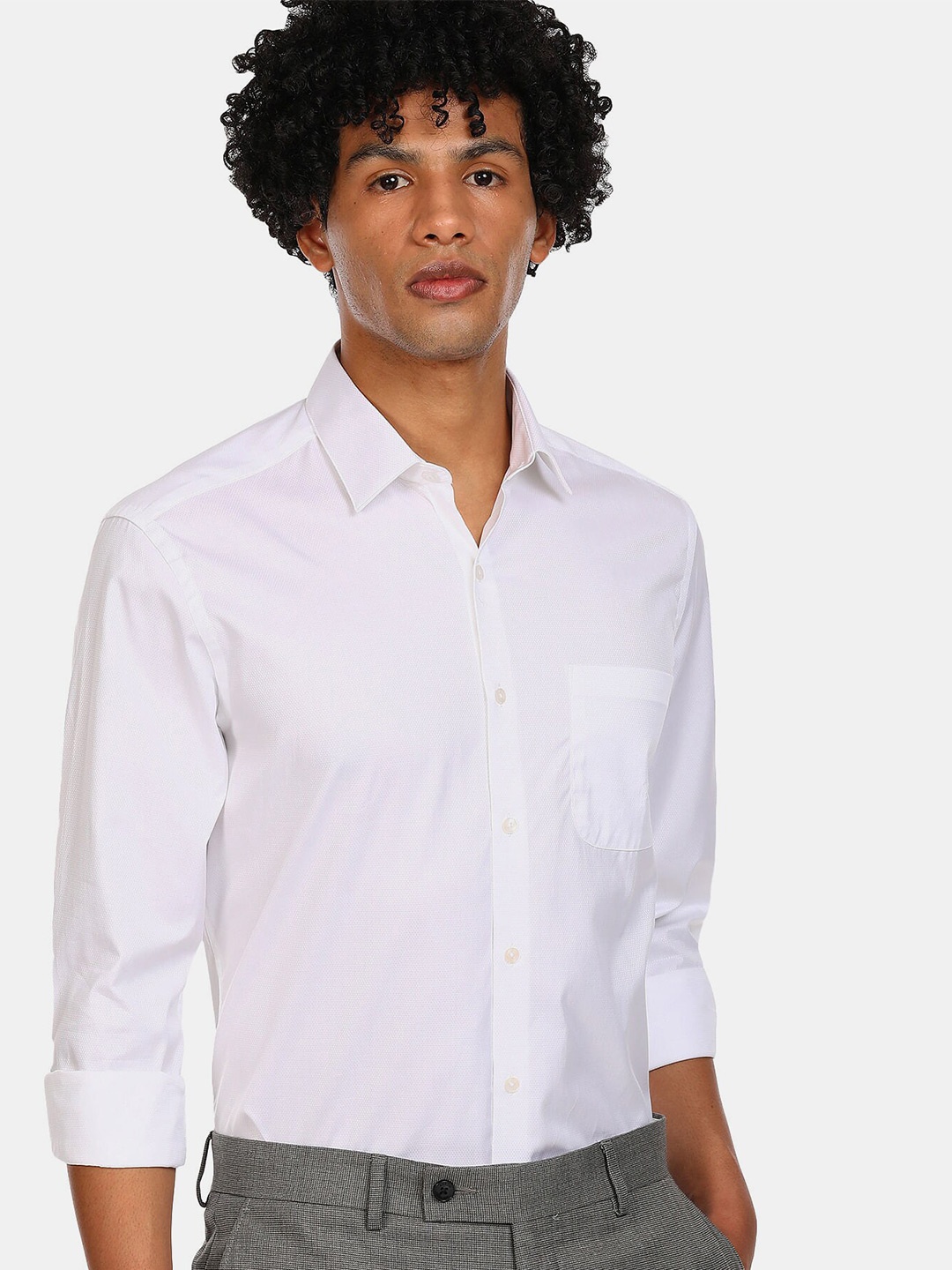 

Arrow Men White Textured Cotton Formal Shirt