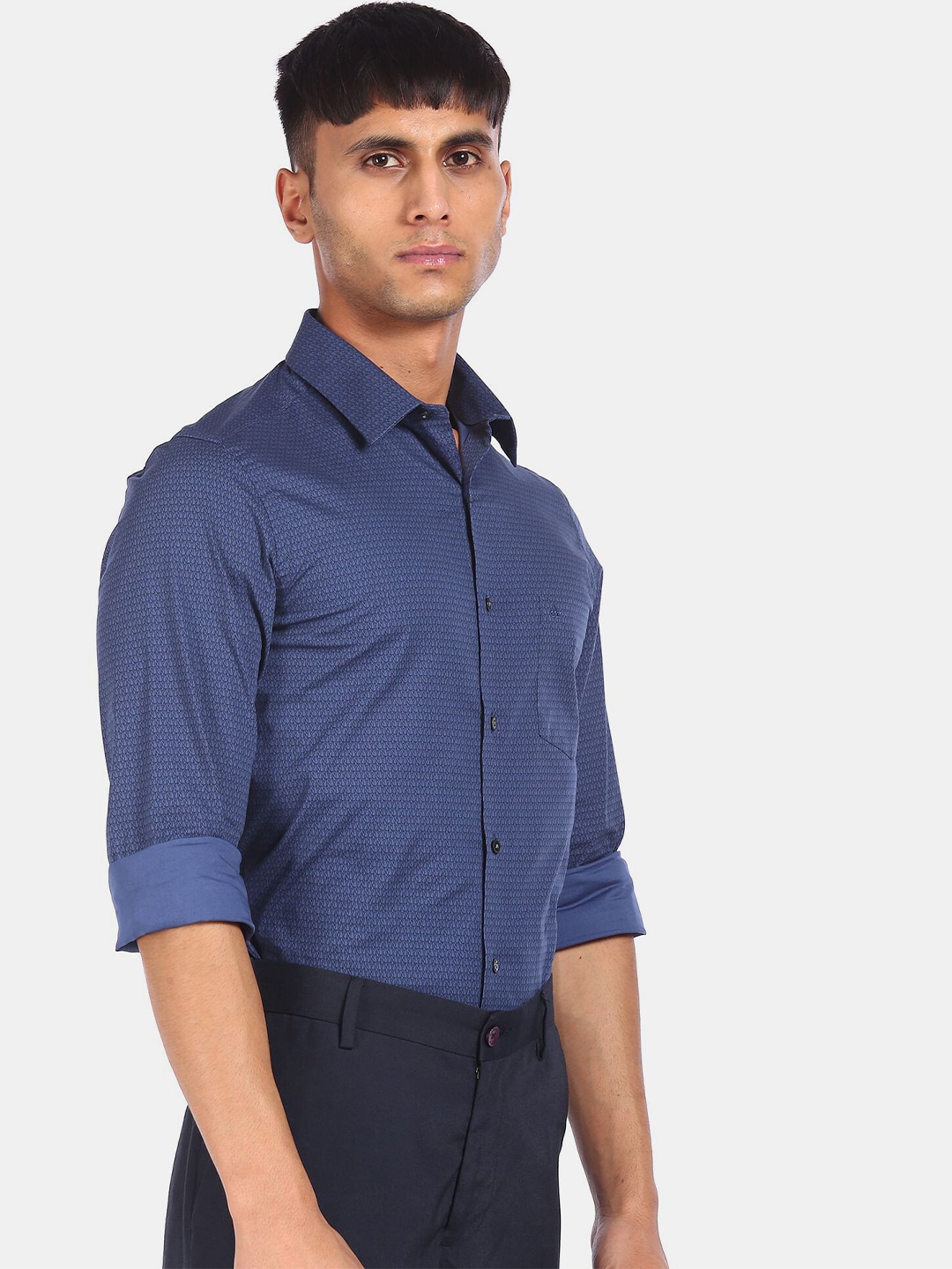 

Arrow New York Men Blue Slim Fit Printed Casual Shirt