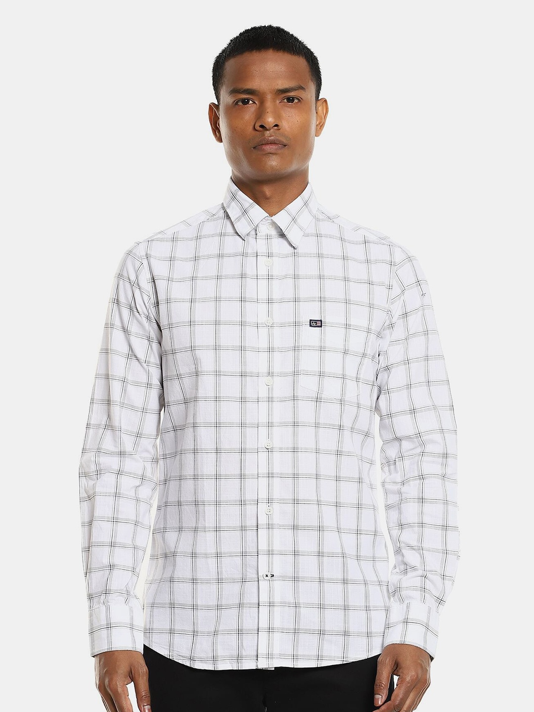

Arrow Sport Men White Regular Fit Checked Casual 100% Cotton Shirt