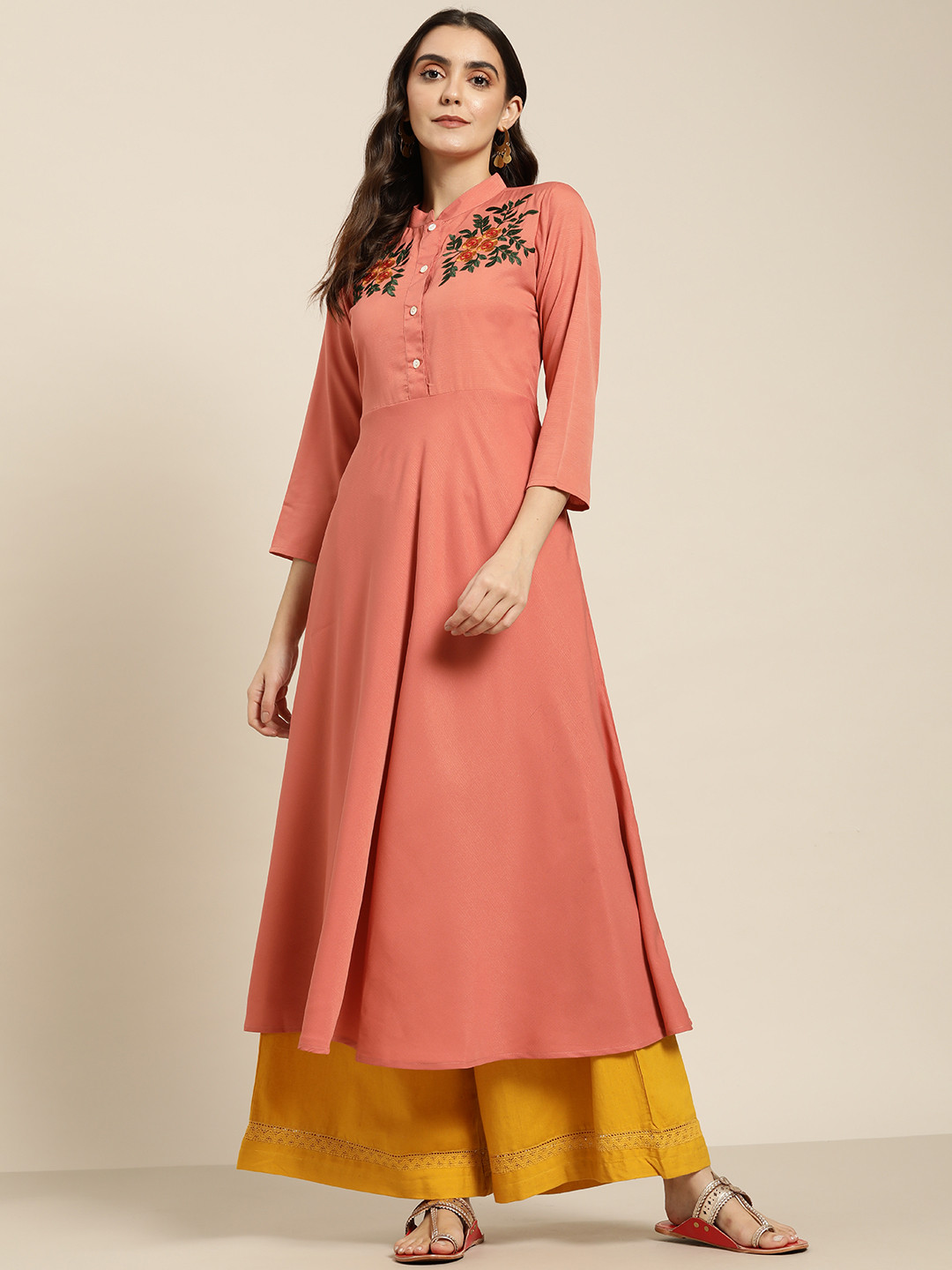 

Jompers Women Rust Red & Green Floral Embroidered Georgette Anarkali Kurta