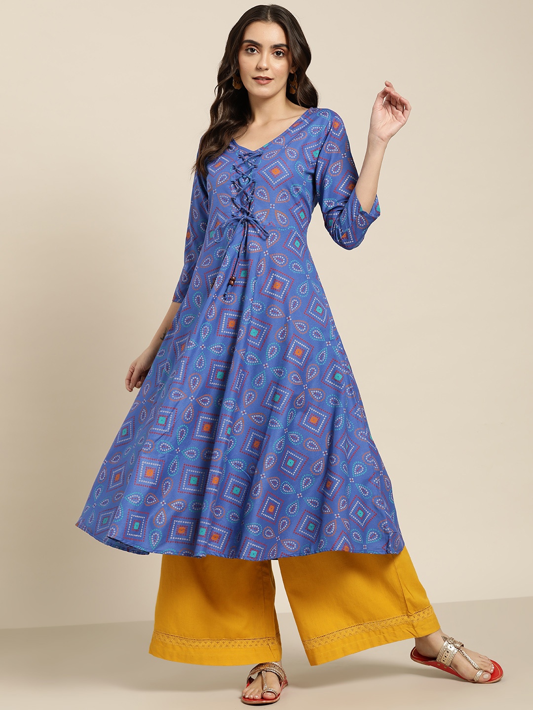 

Jompers Women Blue & Red Bandhani Printed Anarkali Kurta