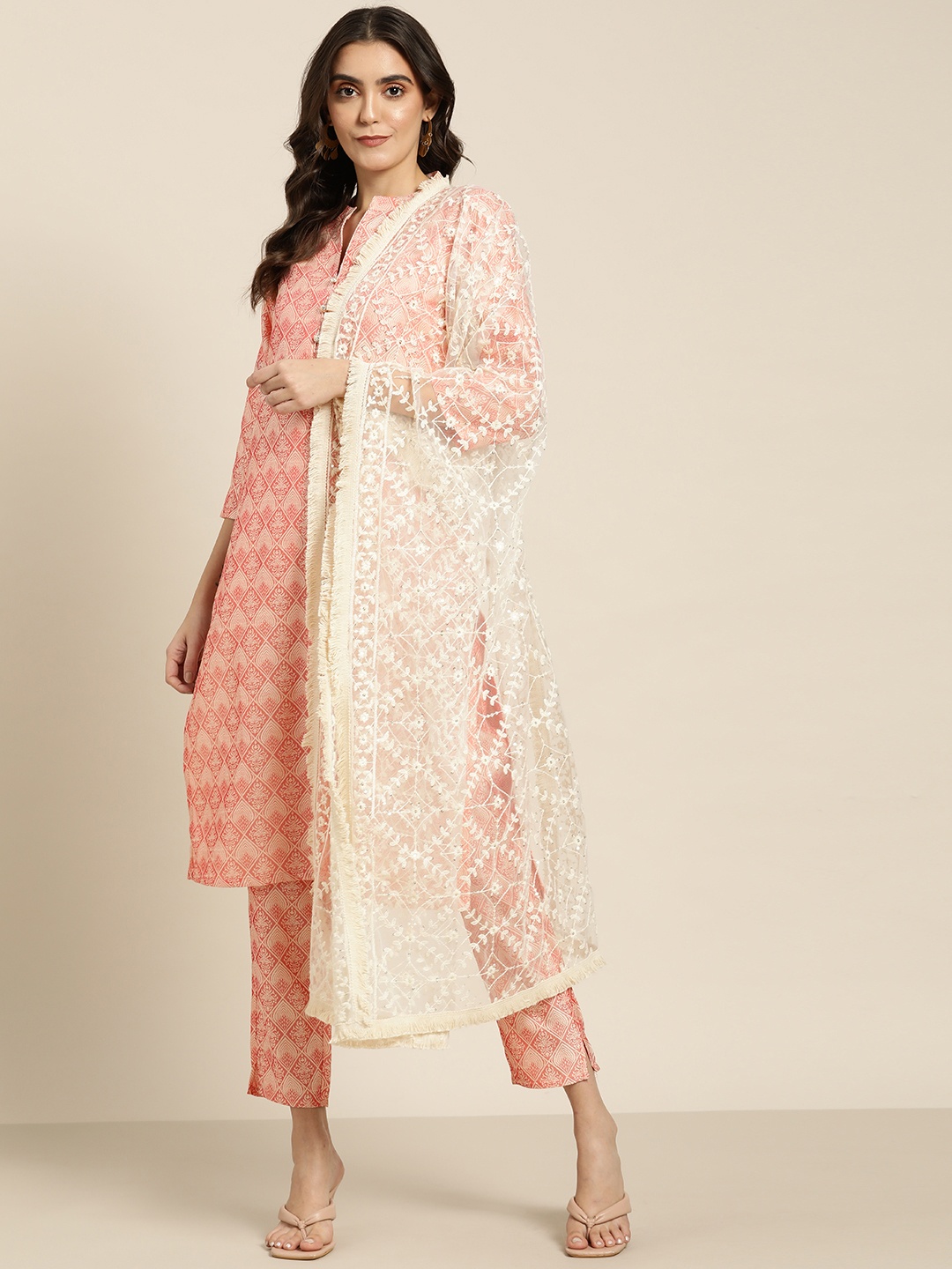 

Jompers Women Pink Ethnic Motifs Printed Kurta with Trousers & Dupatta