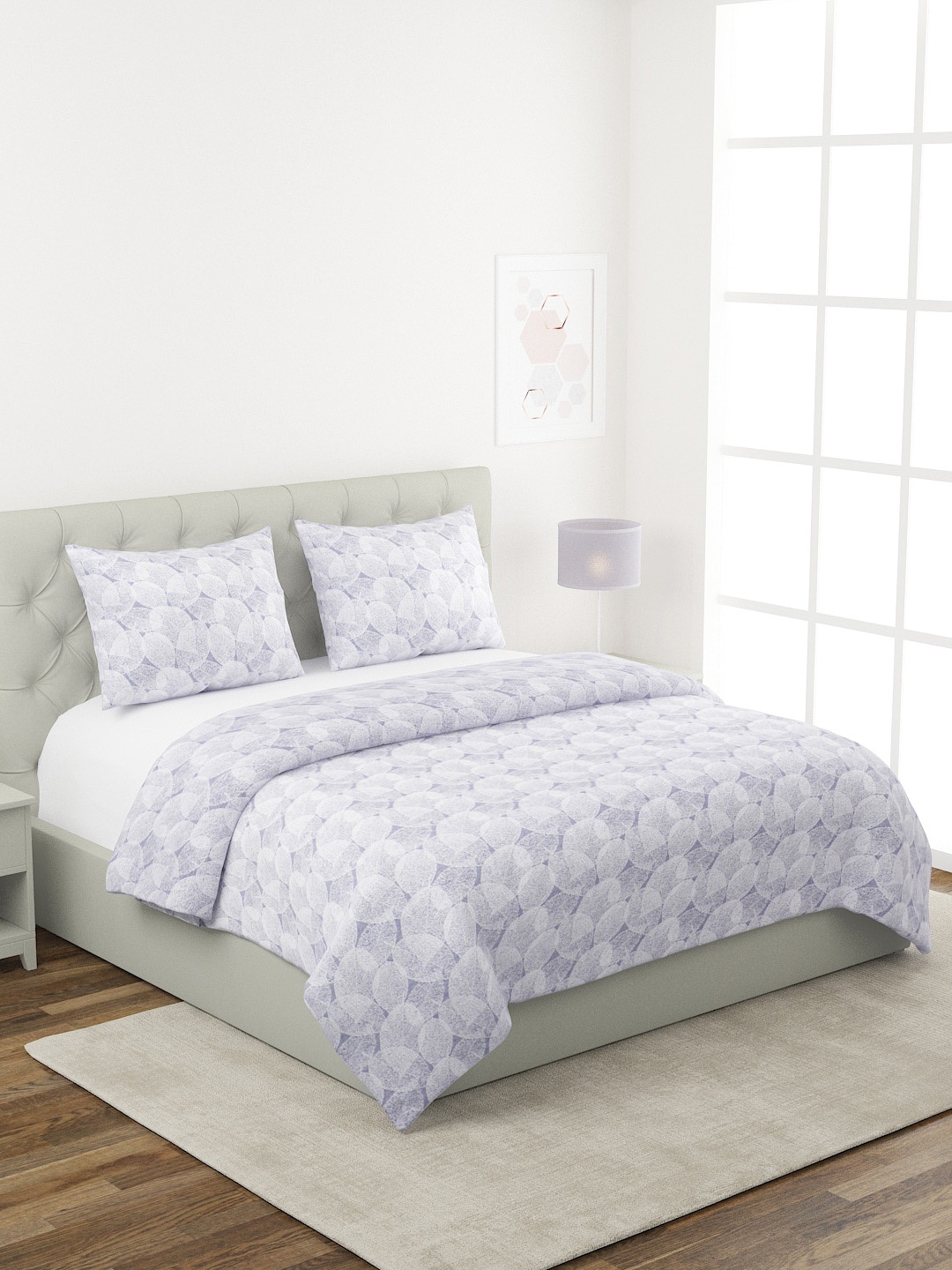 

ROMEE Off White & Purple Printed 180 TC Double Queen Bed Cover With 2 Pillow Covers