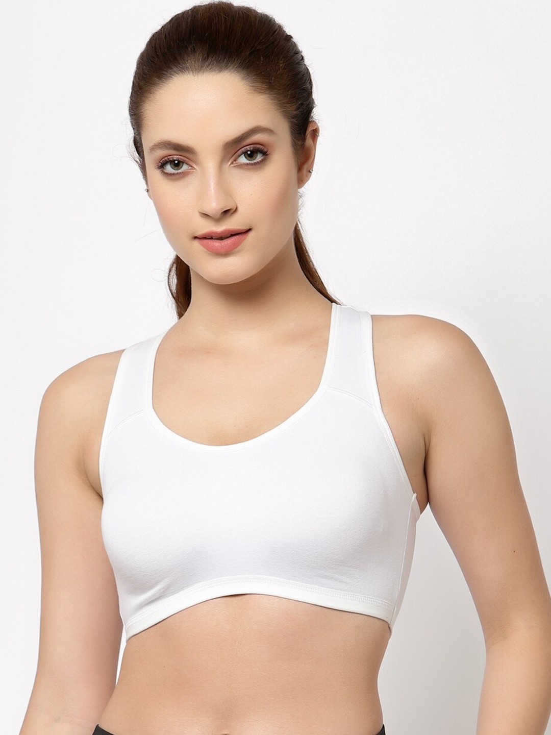 

Prag & Co White Non-wired Full Coverage Low Impact Slip On T-back Sports Bra ABS02