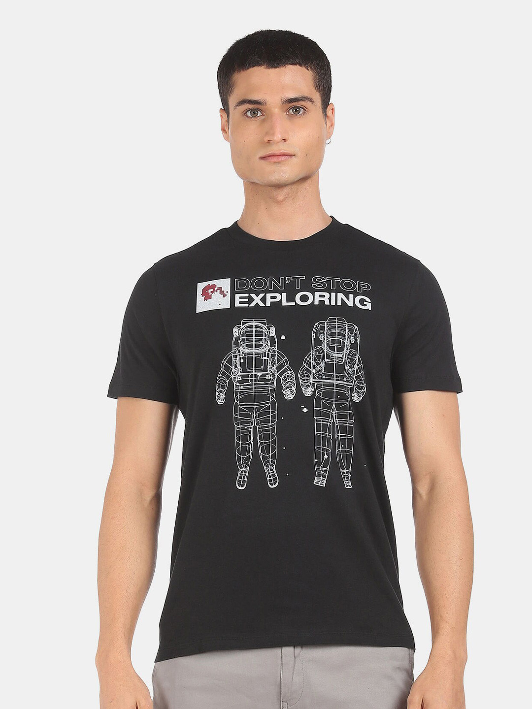

Aeropostale Men Black Printed Cotton T-shirt