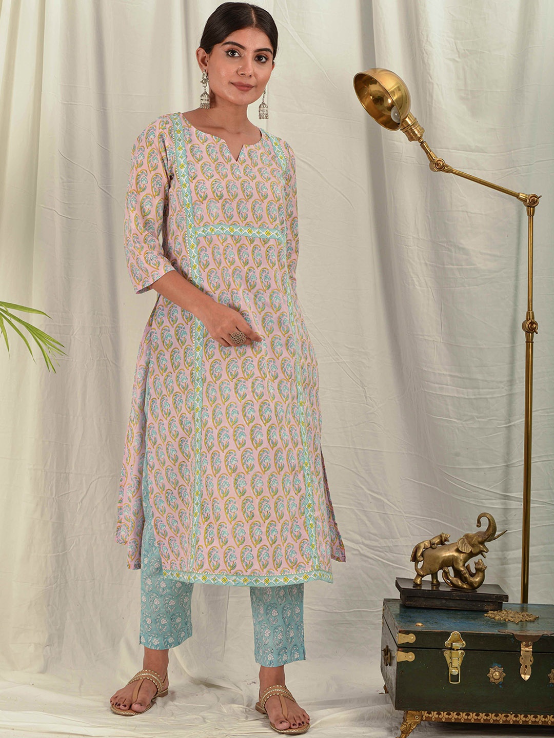 

House of Dhaaga Women Pink & Blue Ethnic Motifs Printed Block Print Kurta
