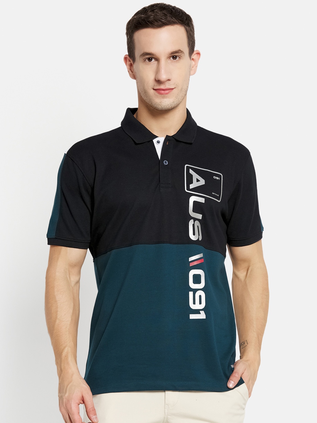 

Octave Men Green & Black Colourblocked Polo Collar Cotton T-shirt