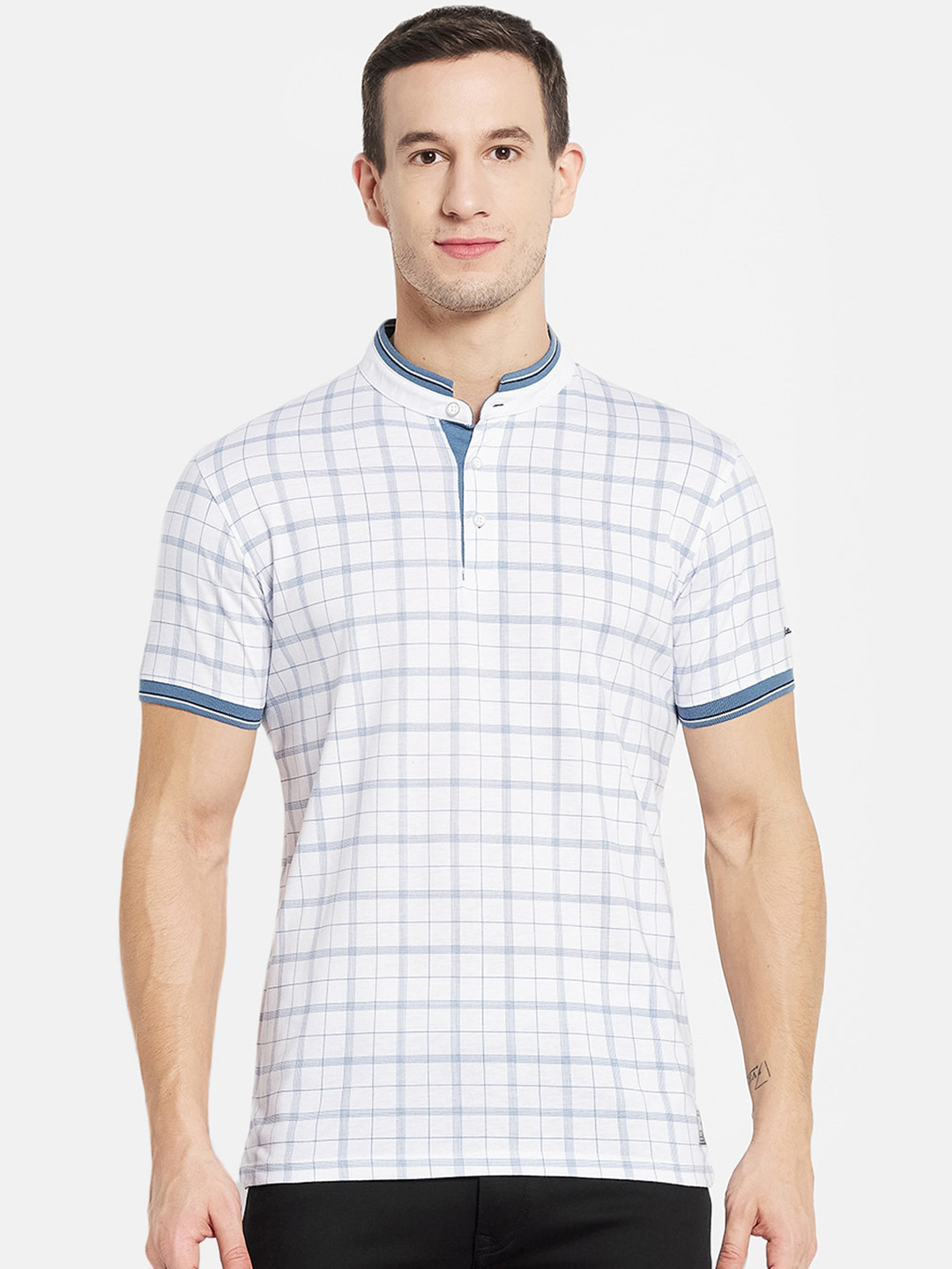 

Octave Men White Checked Mandarin Collar Cotton T-shirt