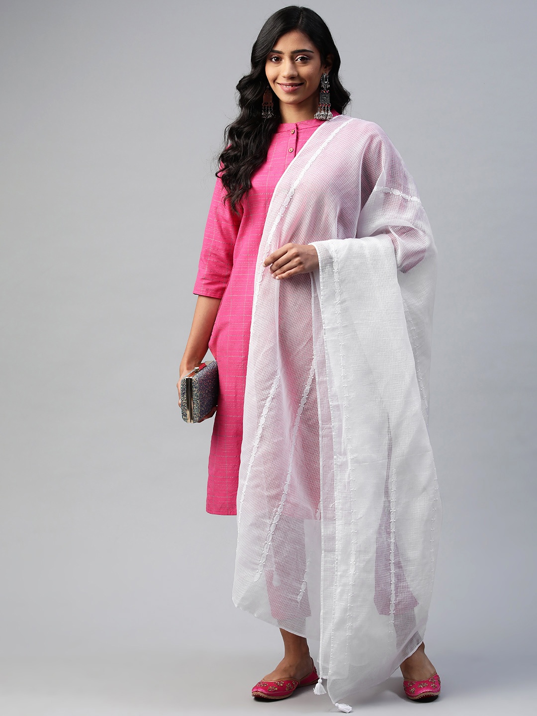 

akheri White Embroidered Pure Cotton Dupatta with Chikankari