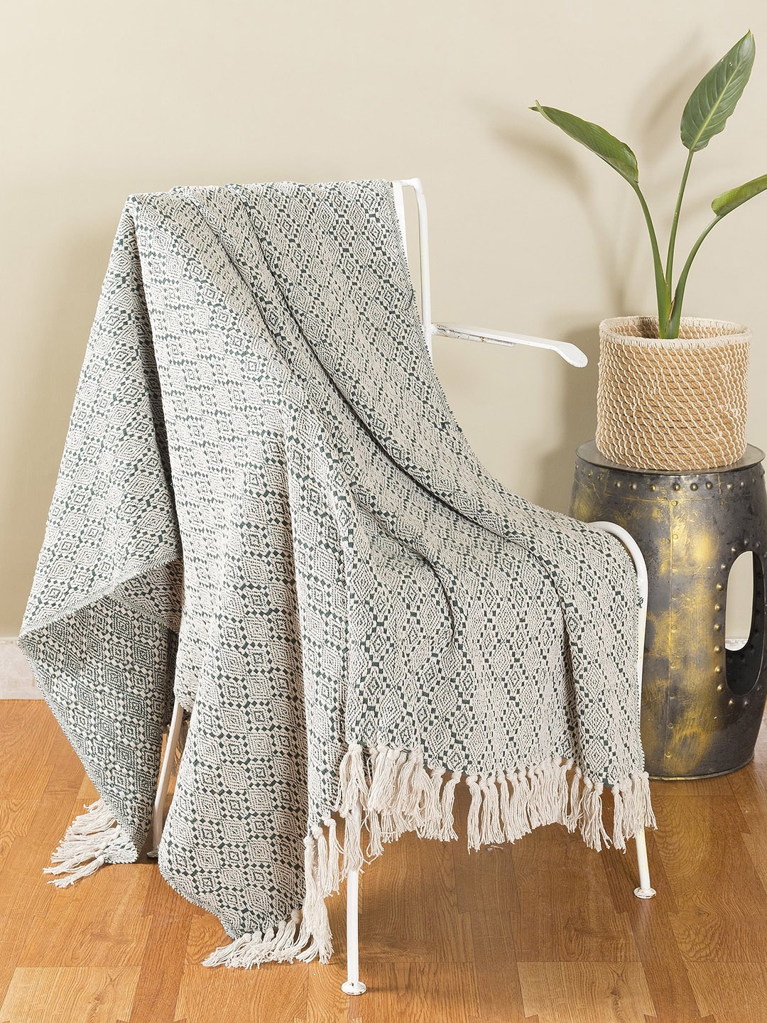 

HANDICRAFT PALACE Green & White Printed Cotton Throw