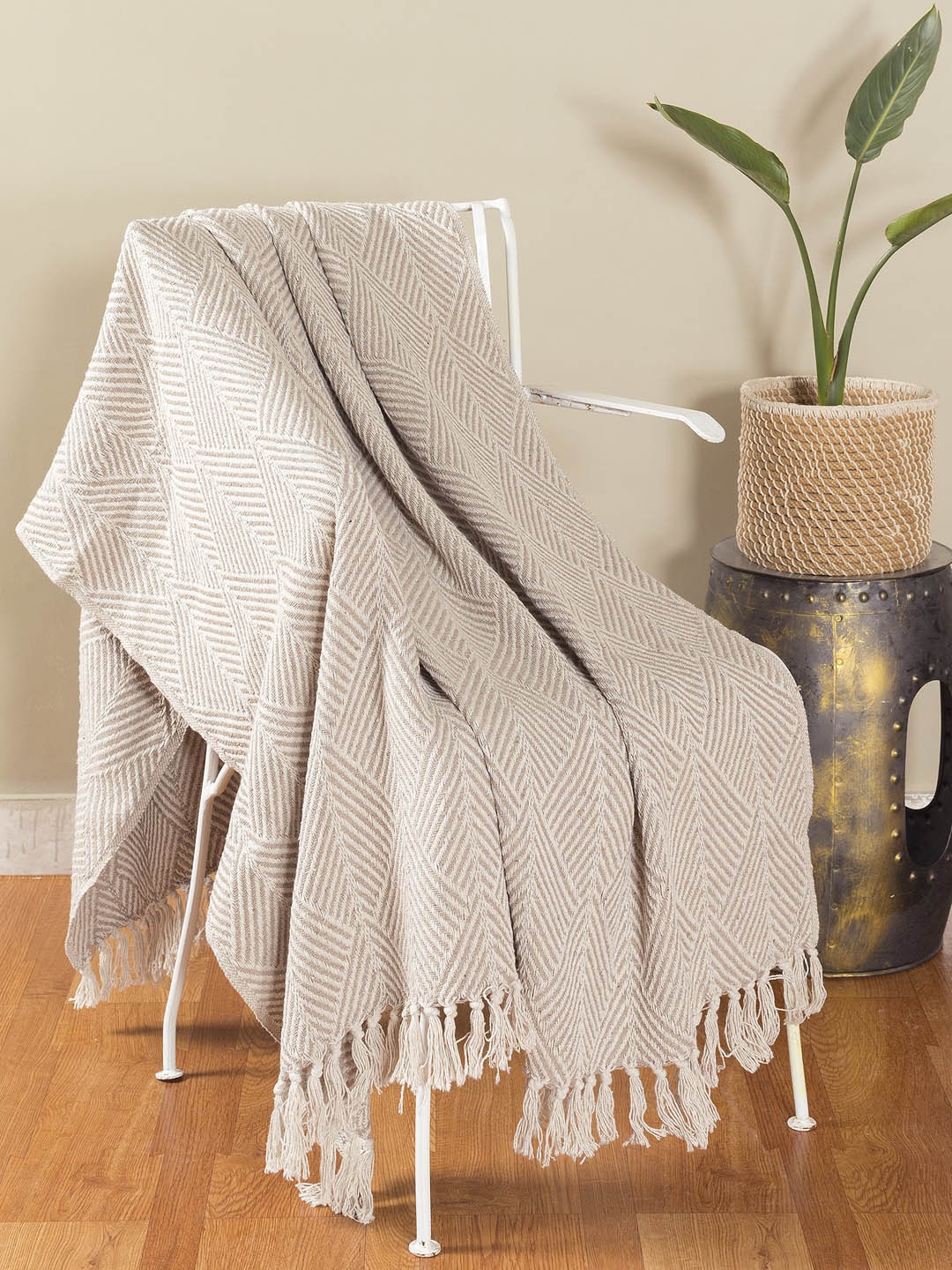 

HANDICRAFT PALACE Beige Knitted Cotton Comforter Sofa Throw