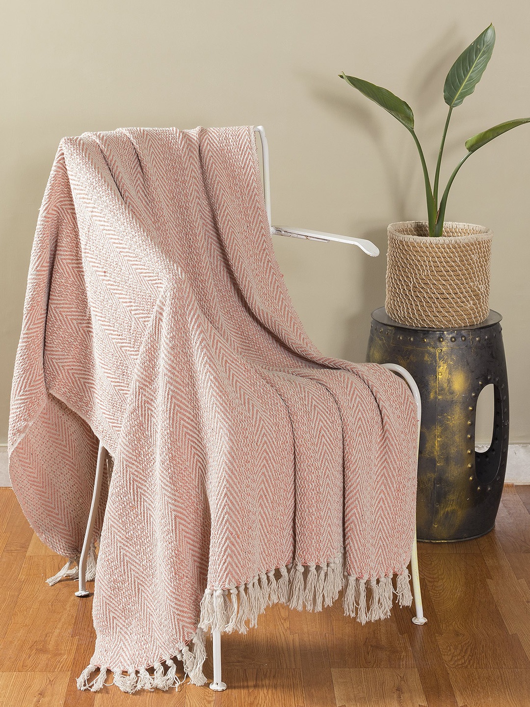

HANDICRAFT PALACE Pink & White Hand Knitted Cotton Quilted Throw Blanket