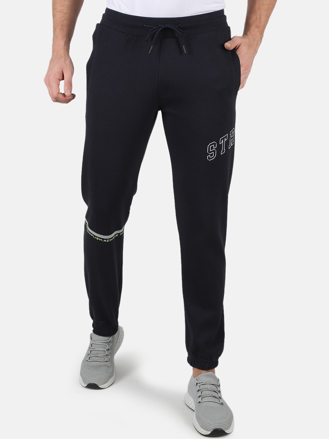 

Monte Carlo Men Navy Blue Solid Joggers