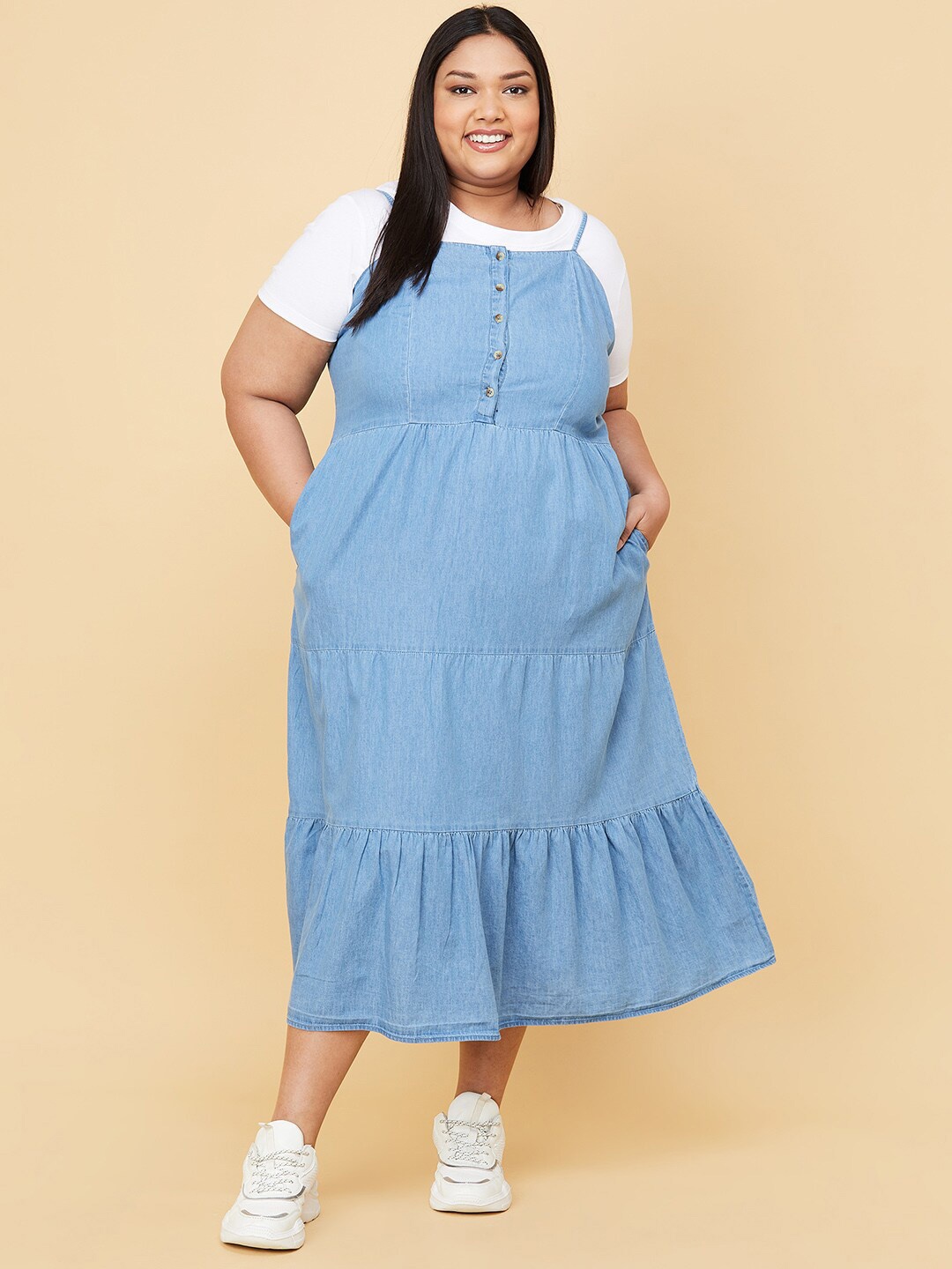 

max Women Plus Size Blue Solid Midi Dress
