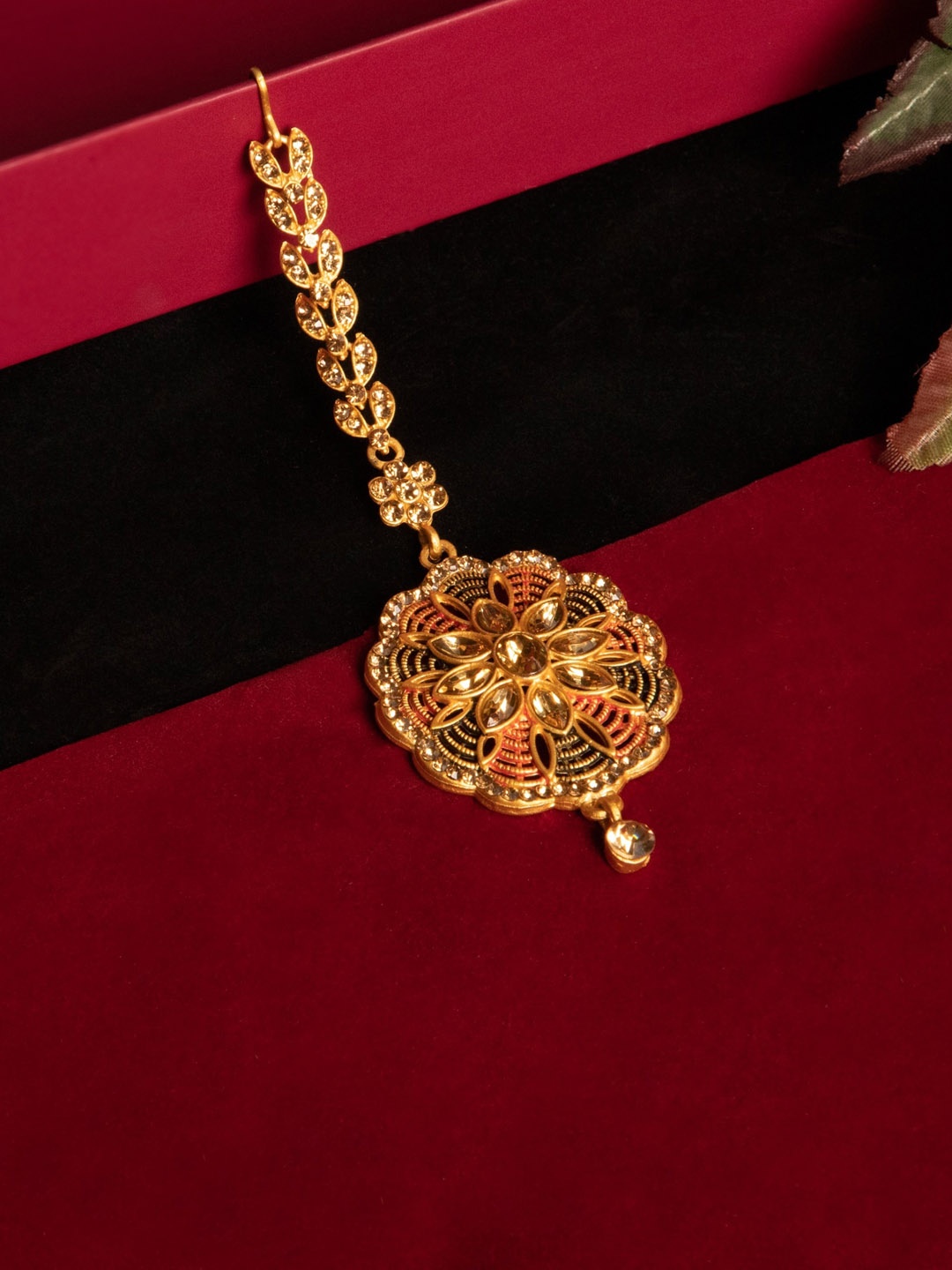 

ANIKAS CREATION Gold-Plated Stone-Studded Maang Tikka