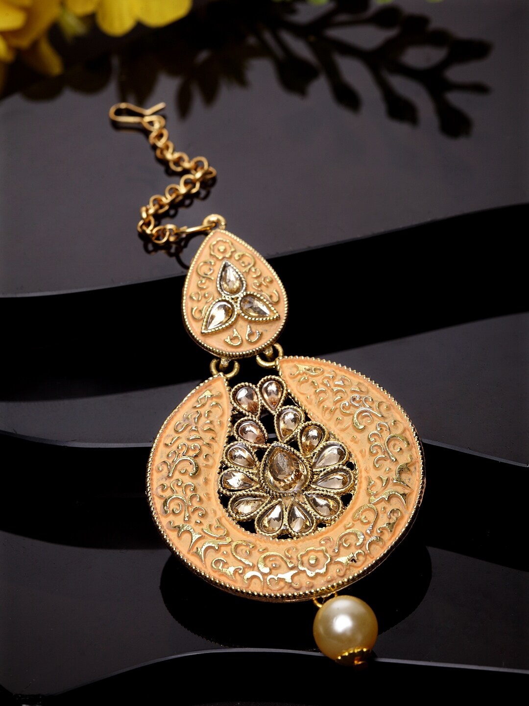 

ANIKAS CREATION Gold-Plated Peach-Coloured Stone-Studded & Beaded Maang Tikka