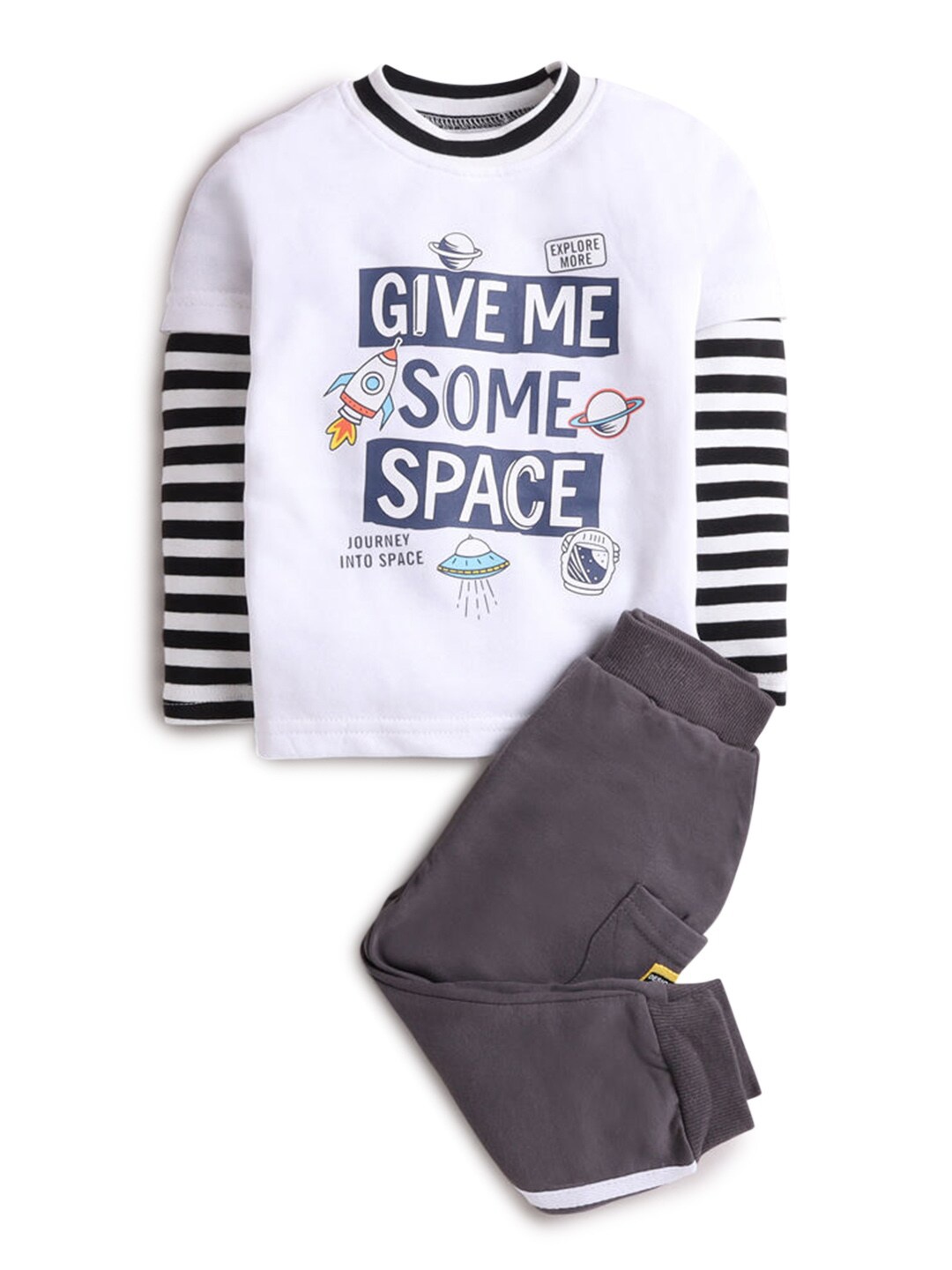 

Hopscotch Boys White & Grey Printed Pure Cotton T-shirt with Trousers