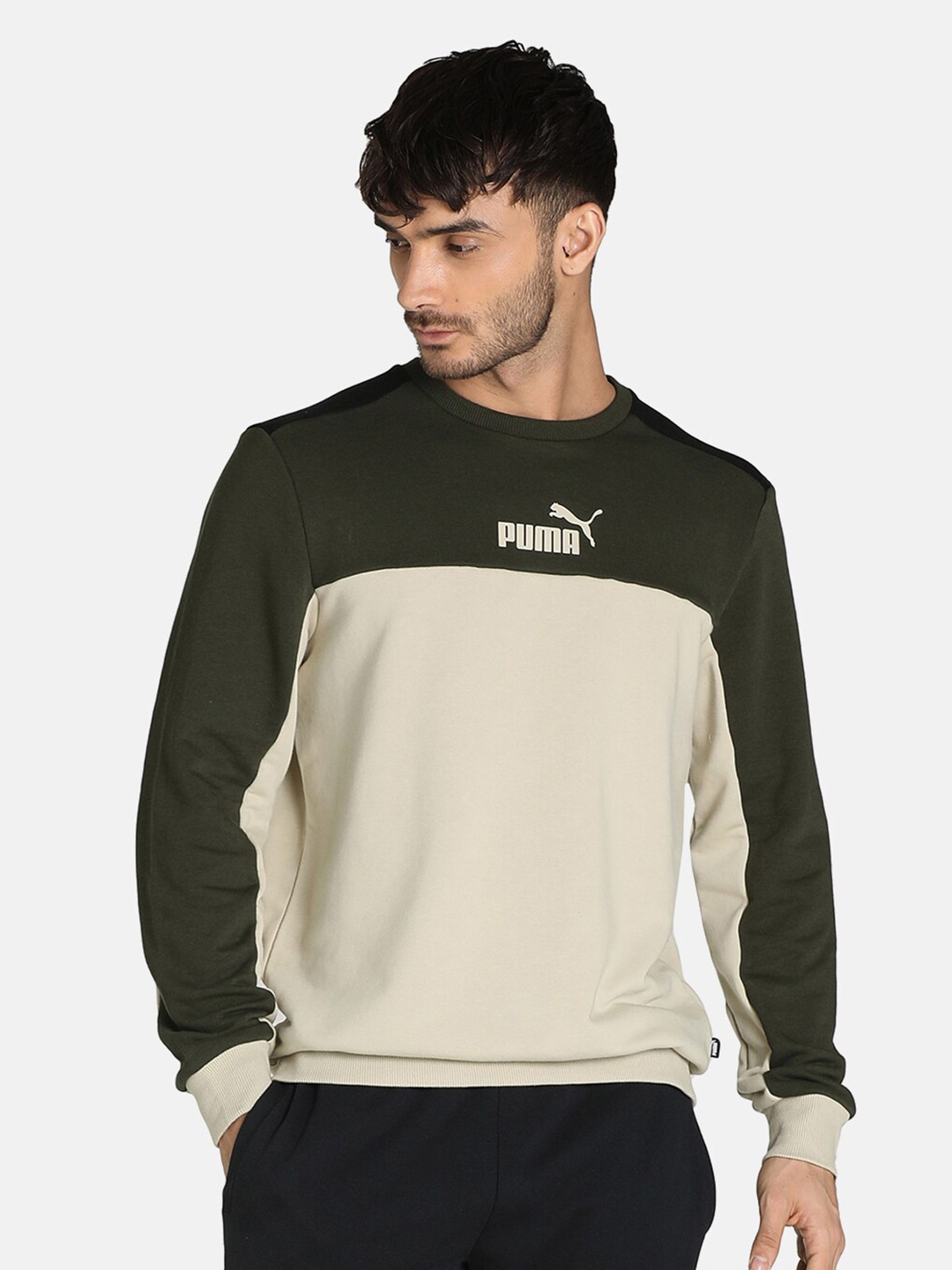 

Puma Men Beige & Olive Regular Fit Colourblocked Sweatshirt