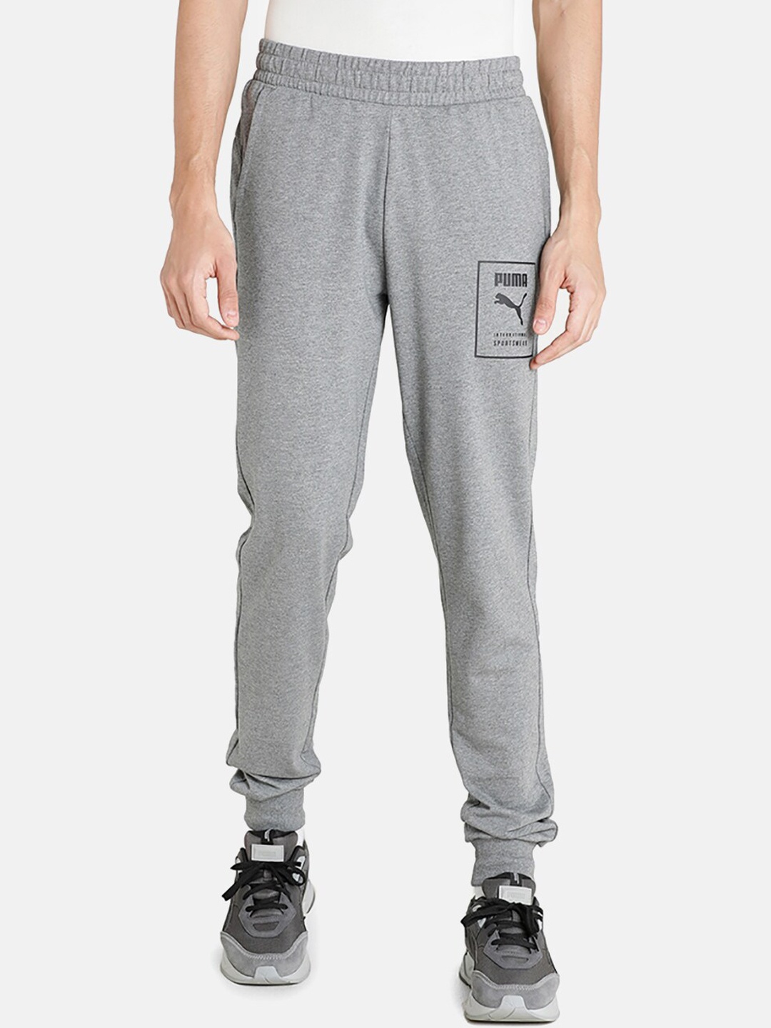 

Puma Men Grey & Black Solid Slim Fit Joggers