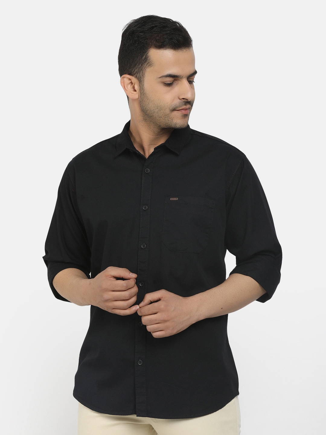 

V-Mart Men Black Classic Regular Fit Twill Cotton Casual Shirt