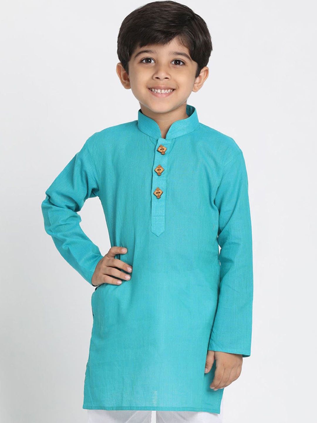 

VASTRAMAY Boys Blue Embroidered Pure Cotton Kurta