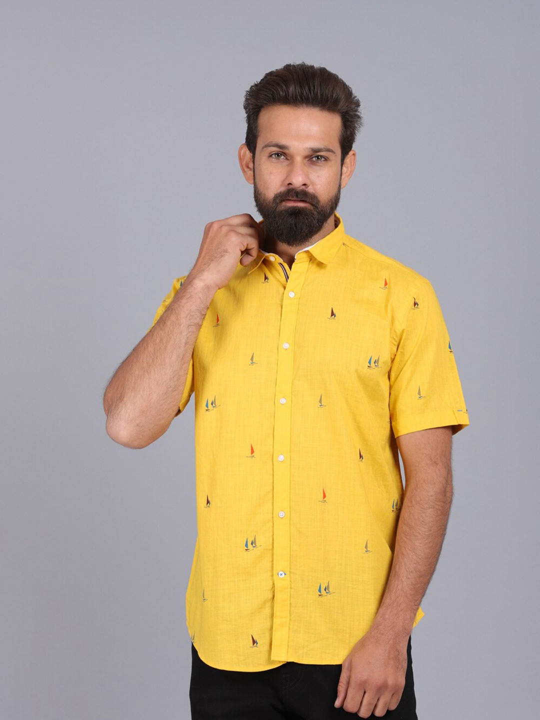 

CANOE Men Yellow Original Slim Fit Conversational Printed Cotton Linen Casual Shirt