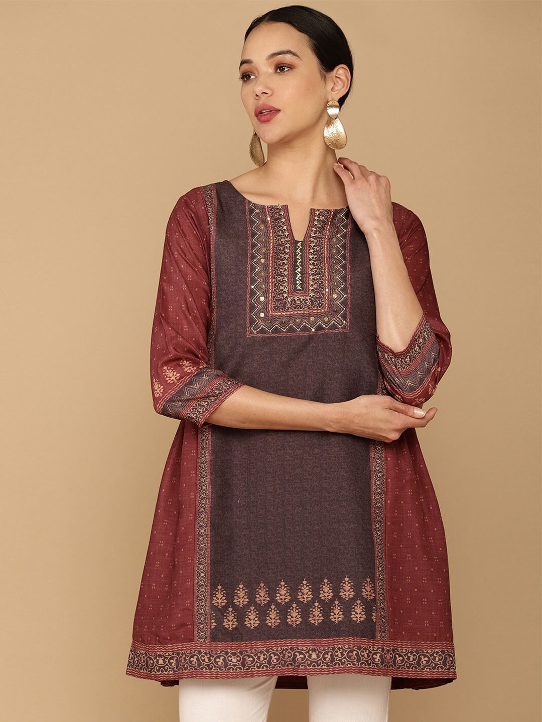 

Soch Women Maroon & Brown Digital Printed Muslin Tunic