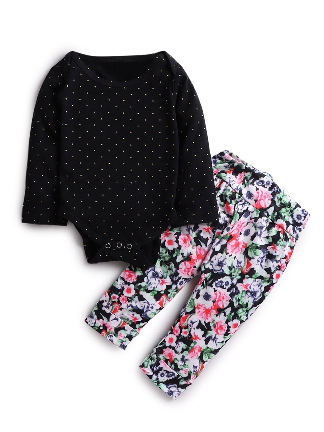 

Hopscotch Girls Black & White Printed Clothing Set