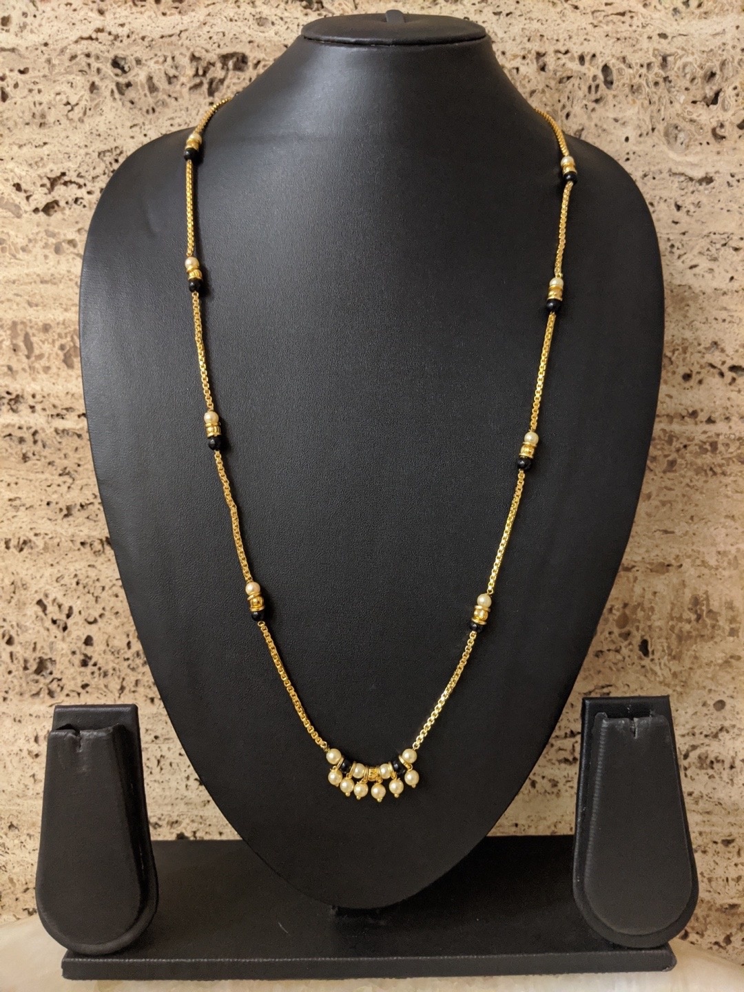 

Digital Dress Room Gold-Plated Black & Cream-Toned Beaded Mangalsutra