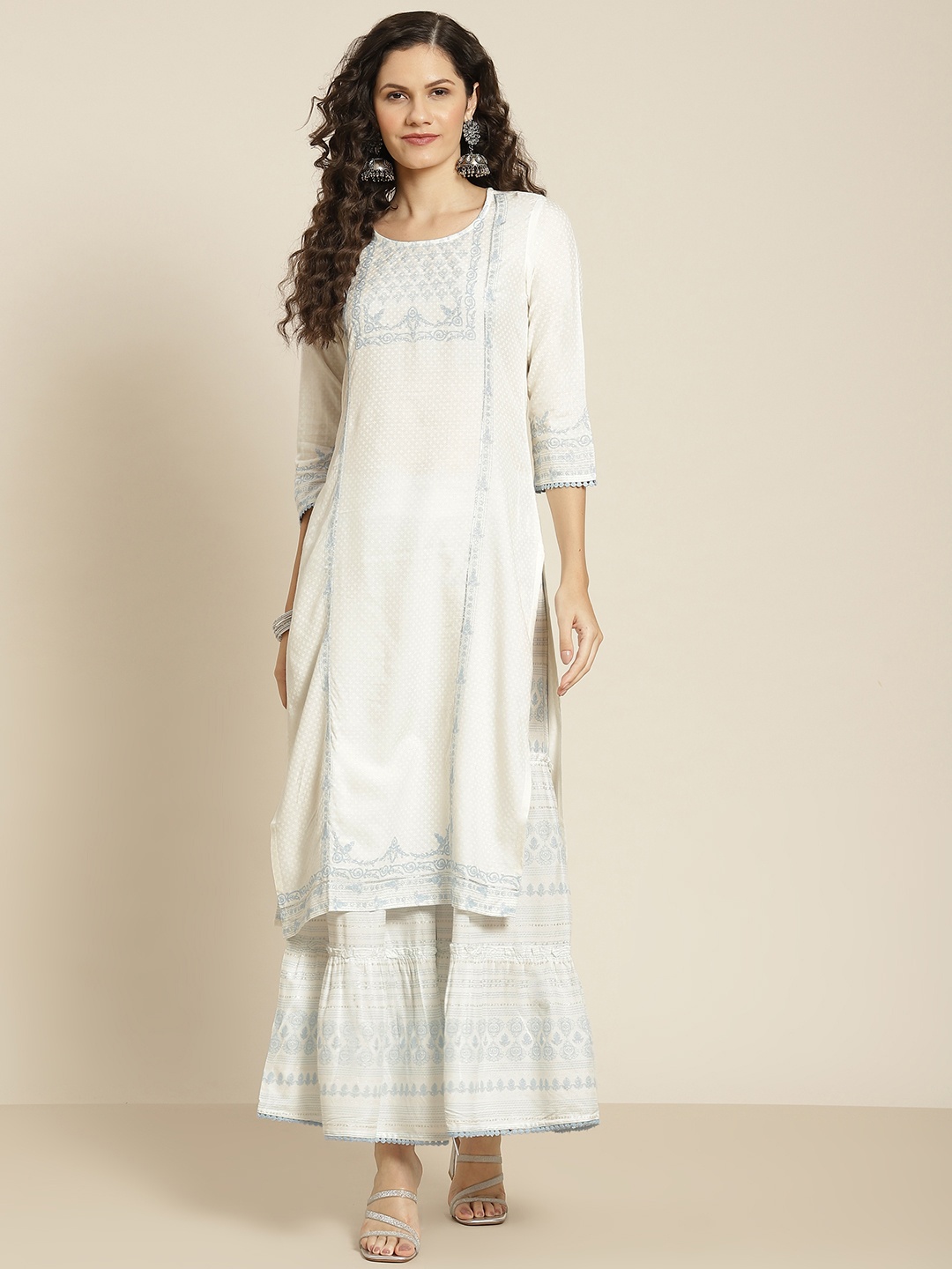 

Juniper Women Off White & Blue Ethnic Motifs Printed Gotta Patti Kurta