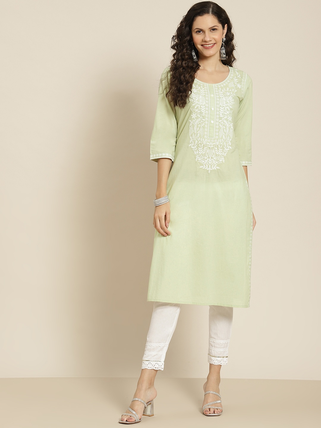 

Juniper Women Green & White Ethnic Motifs Yoke Design Kurta