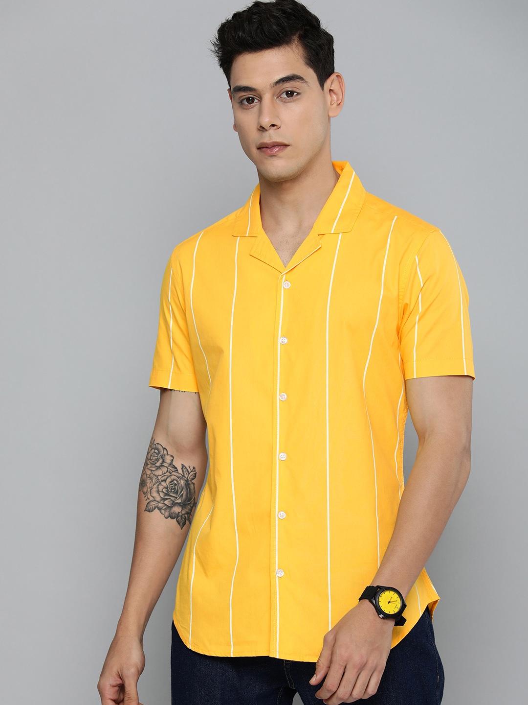 

Harvard Men Yellow Striped Casual Shirt