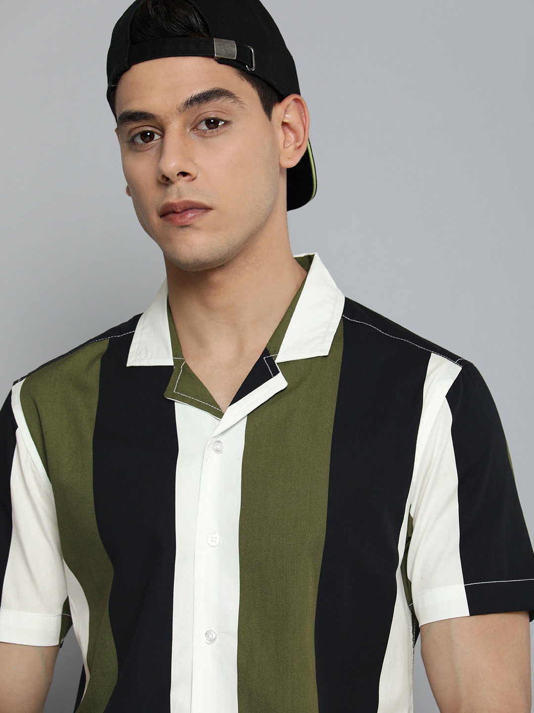 

Harvard Men Olive Green & Navy Blue Striped Pure Cotton Casual Shirt