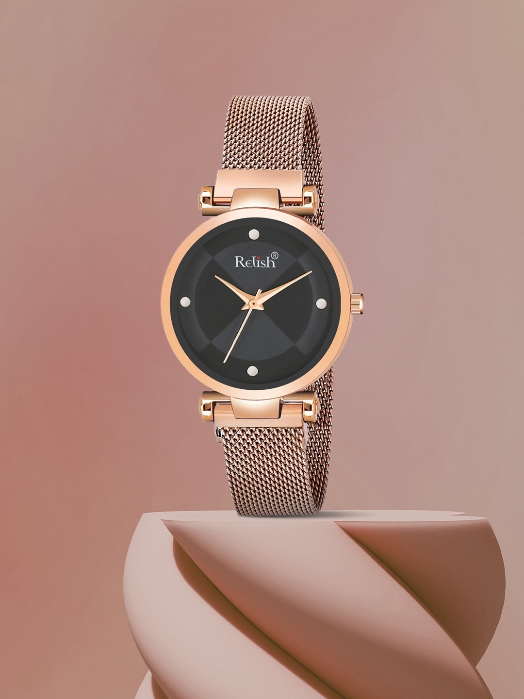 

Relish Women Black Embellished Dial & Rose Gold Toned Stainless Steel Bracelet Style Straps Analogue Watch